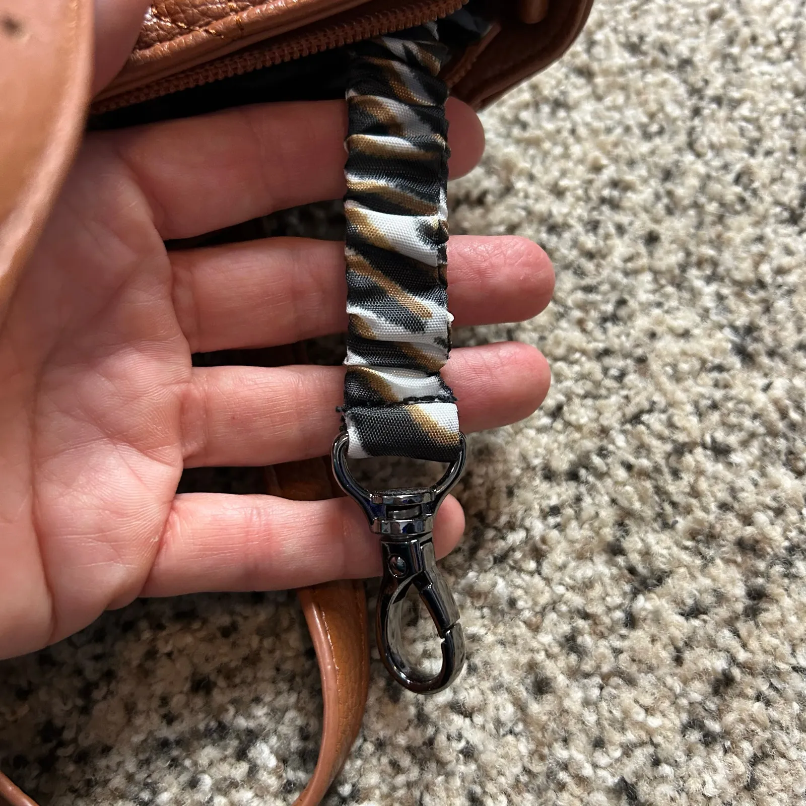 Lug Charter Classic VL Convertible Tote Bag Vegan Leather Brown Tan - Image 9