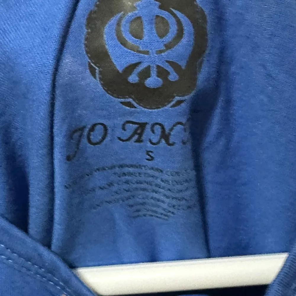 Size small Aruba shirt Blue - Image 2