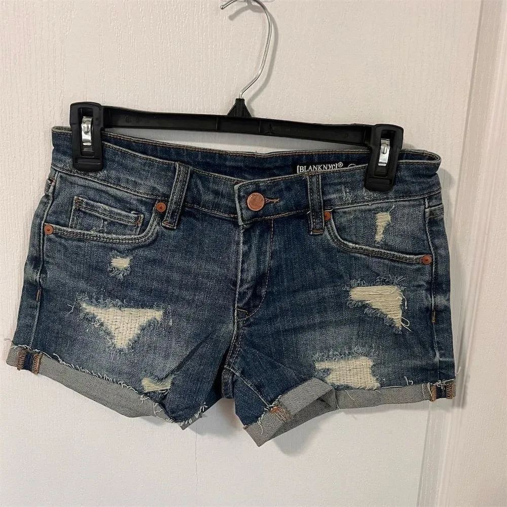 Blank NYC Women's‎ Distressed Denim Cut-Off Shorts Blue Size 24 NWT - Image 2