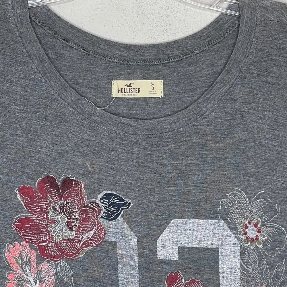 Hollister "Stay‎ Lovely" Shirt - Image 5