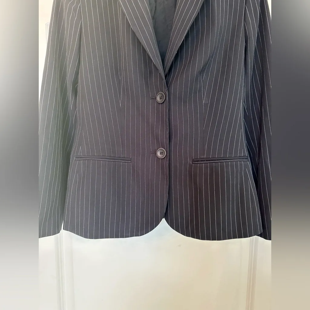 Ann Taylor - Image 4