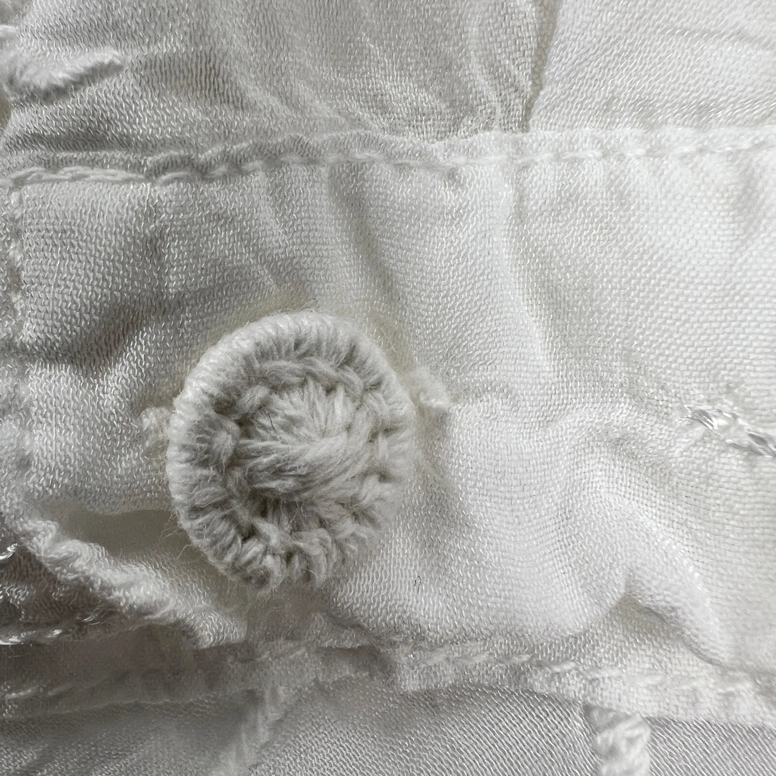 Johnny Was White Lemmi Blouse - Jazlynn Eyelet Fairy Roll Tab Sleeve Size S - Image 12