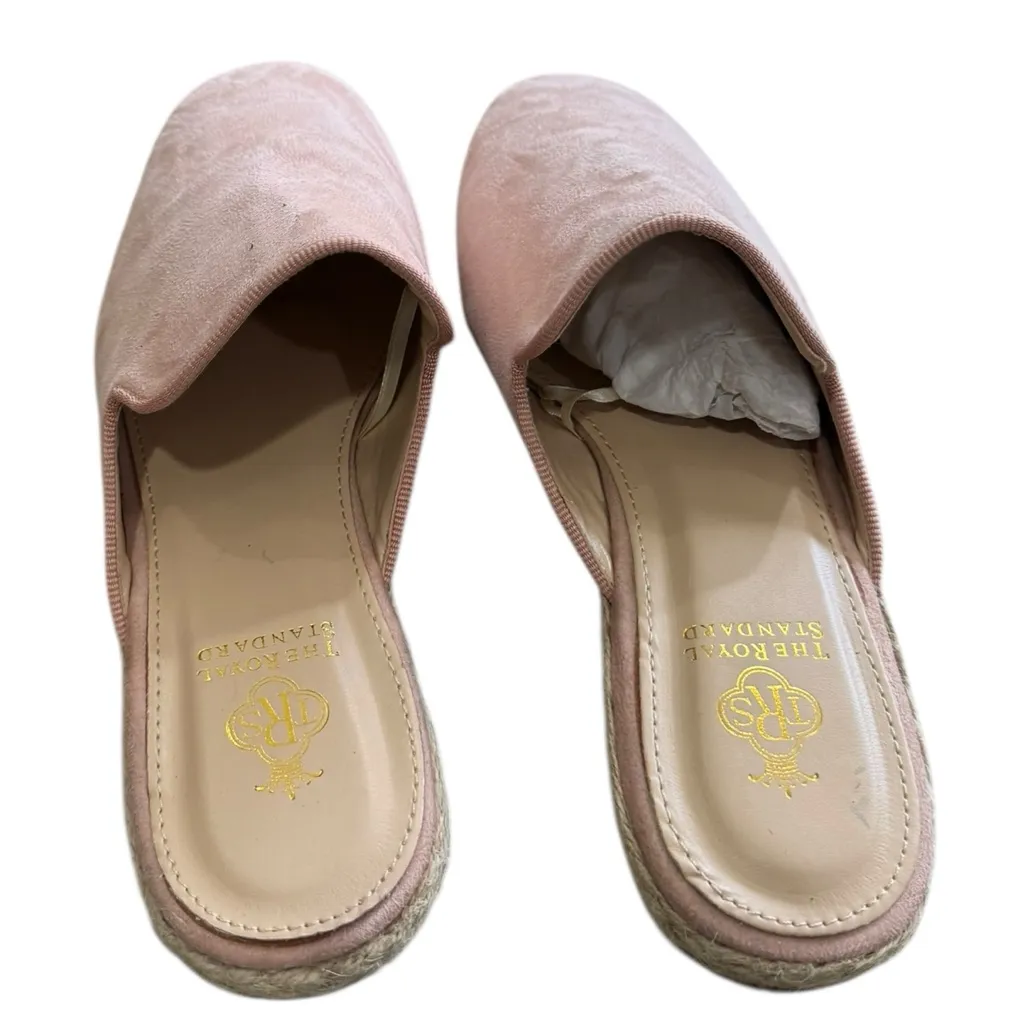 The Royal Standard Fashion Pink Suede Slip On Mules Flats Size 6M NWOT - Image 4
