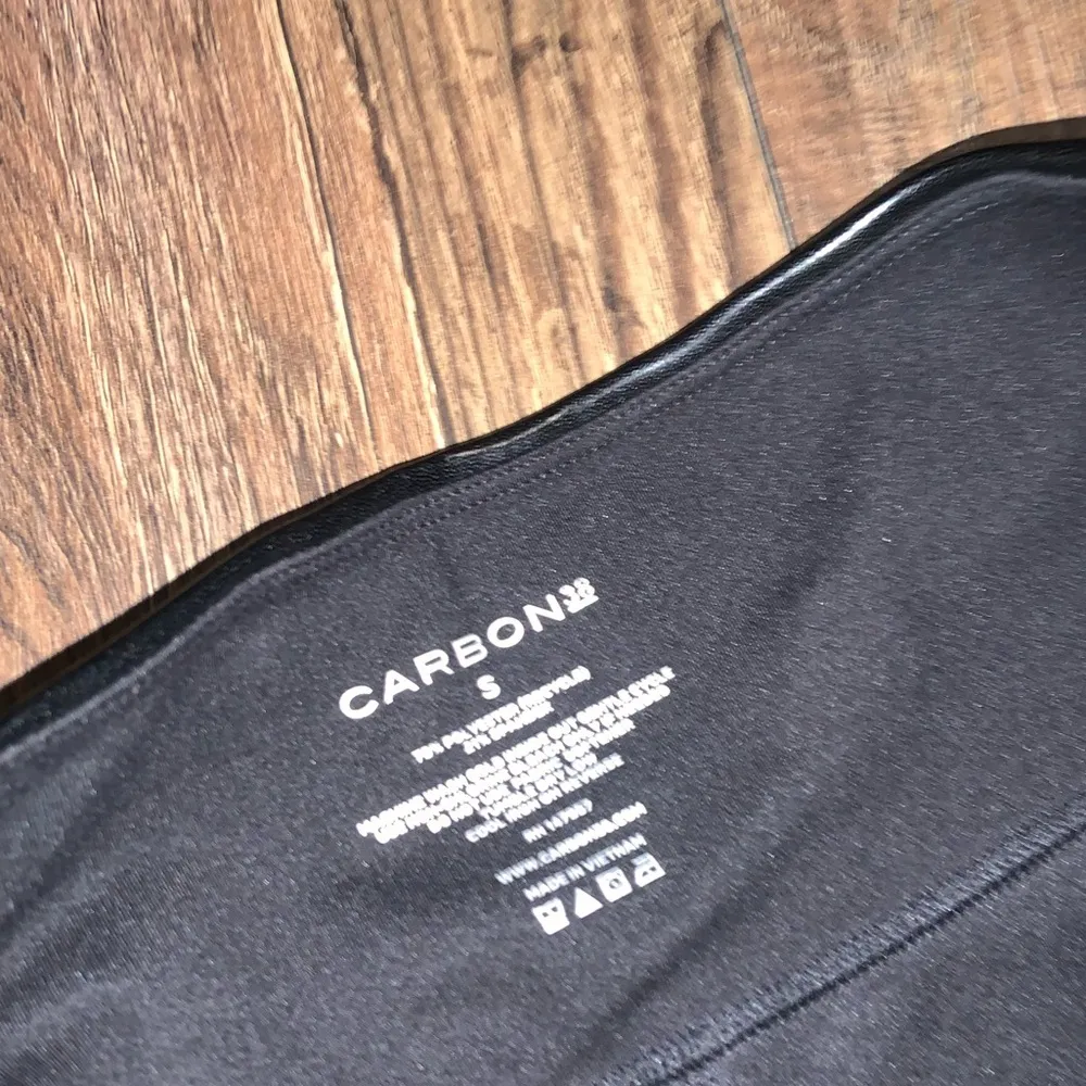 Nwot carbon38 high rise latex legging small $98 athletic yoga spring casual goth Black - Image 7