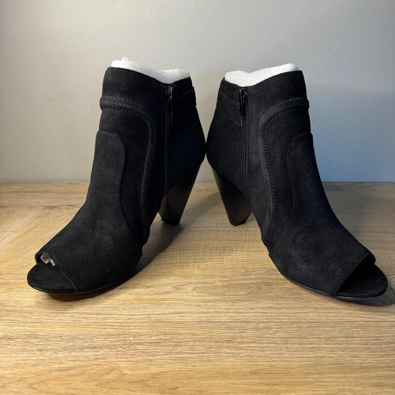 Vince Camuto Shoes Peep Toe Suede Buckle Booties Black Cone‎ Heel Womens 8 Wide - Image 4