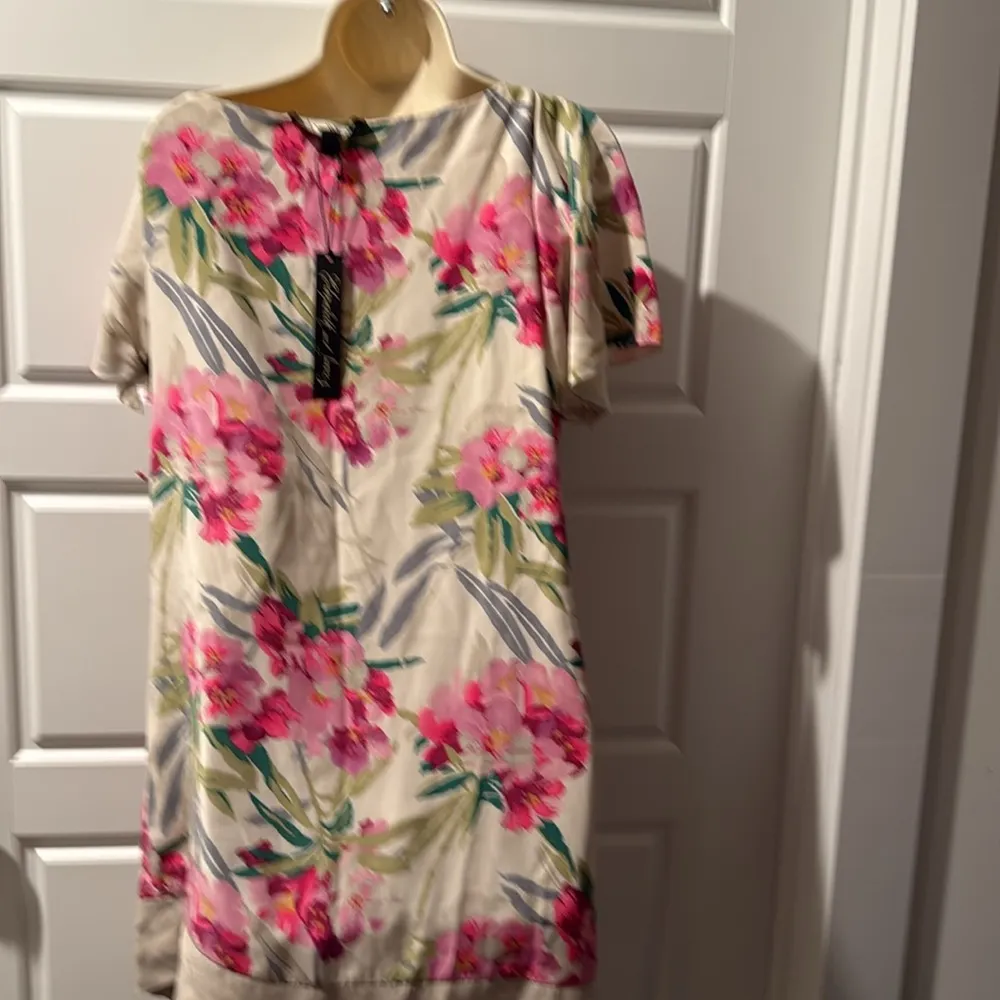ELIZABETH & JAMES Nora Silk Floral Asymmetrical Hem Neckline small NWT - Image 8