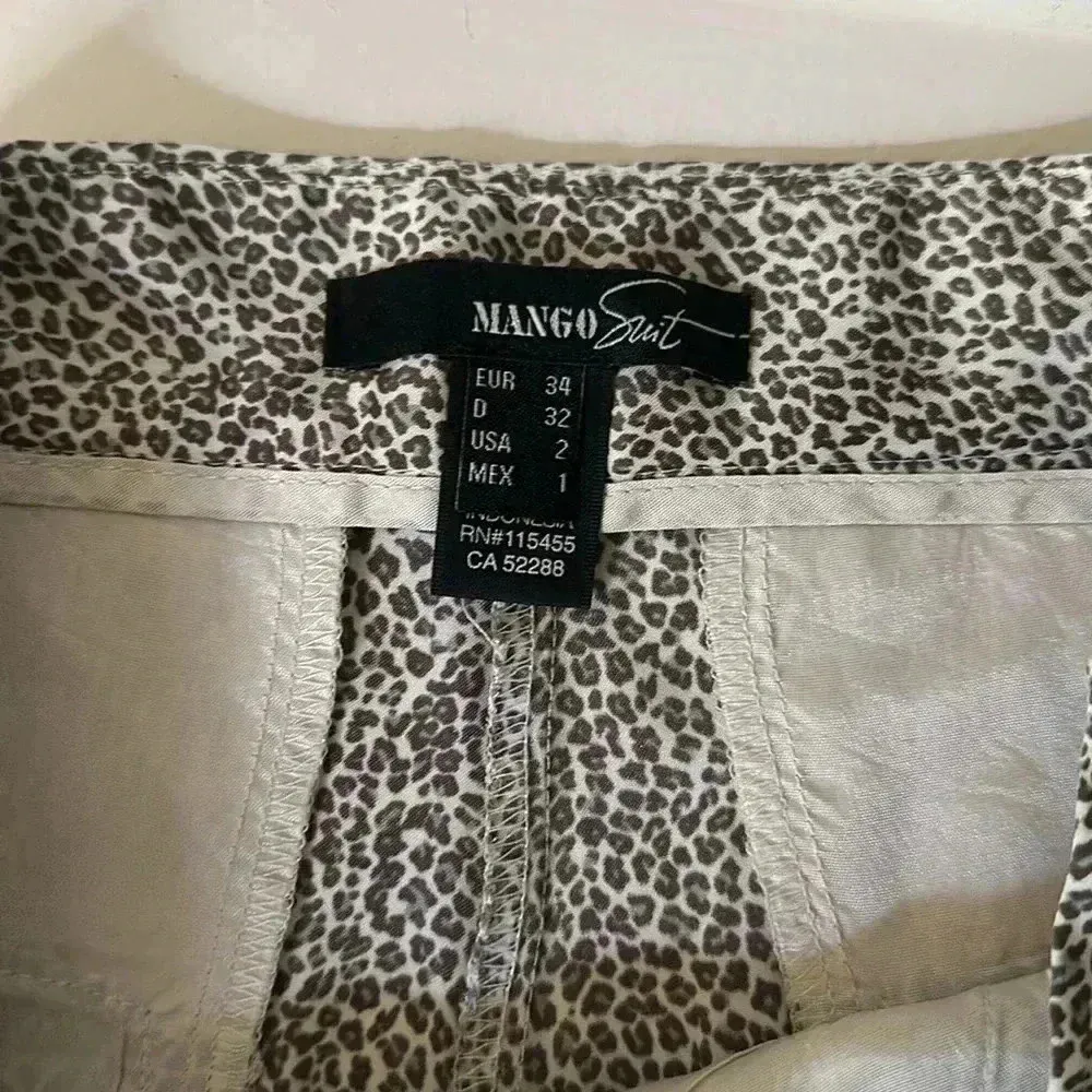 Mango shorts size 2 - Image 3