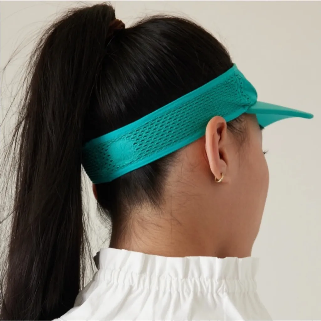 Athleta Advantage Court Visor Tropics NEW - Image 2