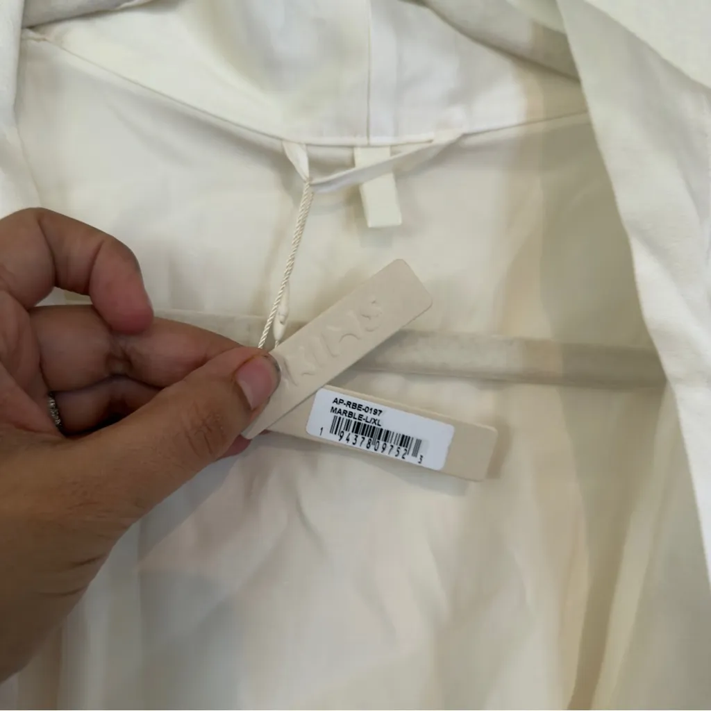 NWT SKIMS Bridal Collection Silk Blend “Mrs" Marble Robe Women’s Size L/XL - Image 6