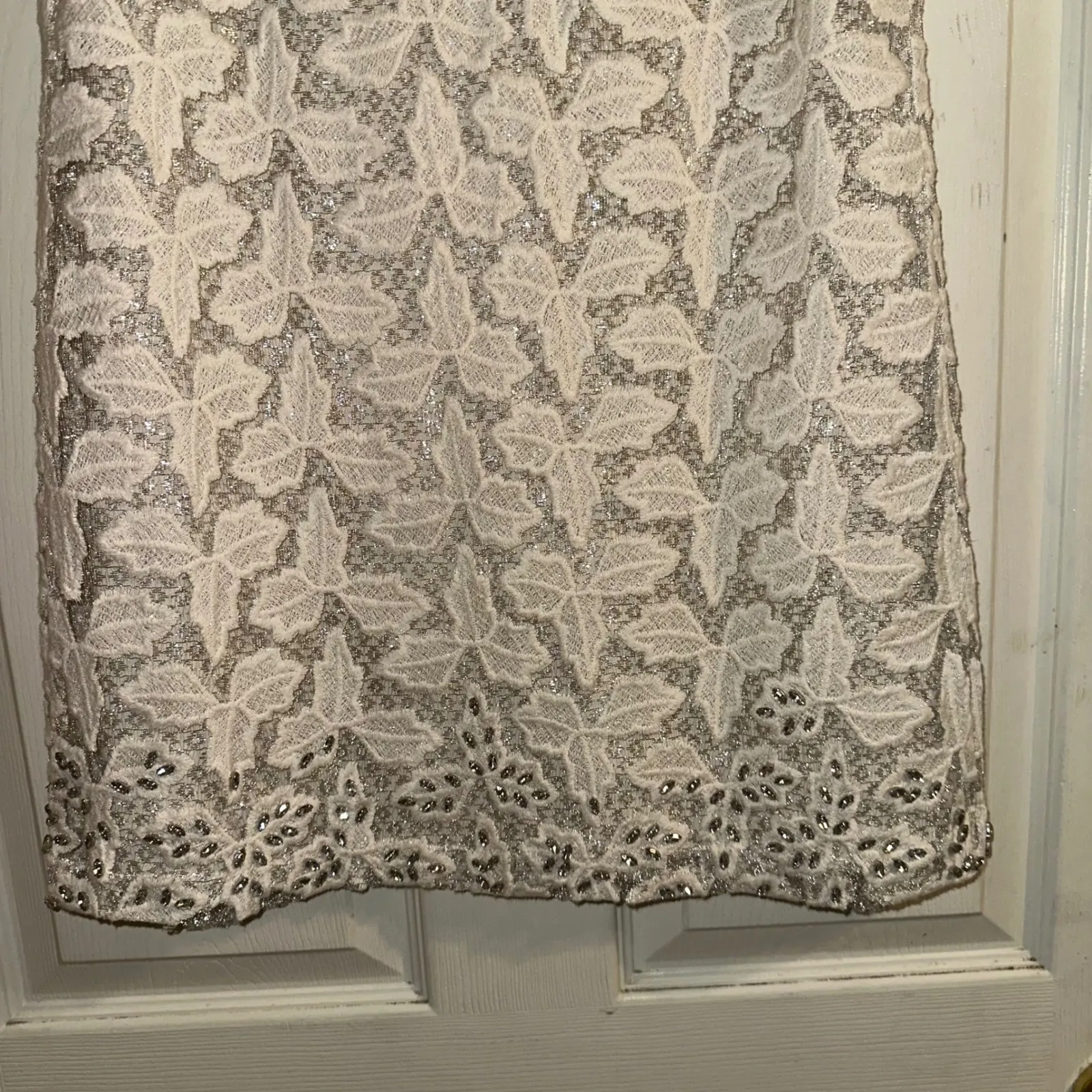 Alice + Olivia Dress Size 4‎ Sleeveless Floral Lace Embellished Party Cocktail - Image 4