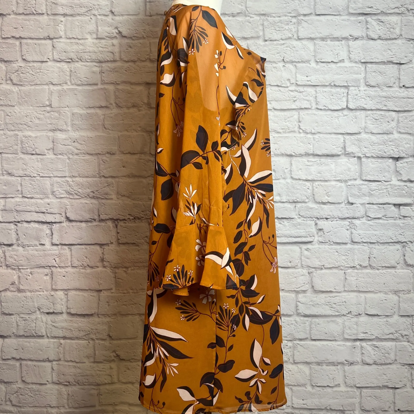 Ann Taylor Factory Women's Petite 12P Mustard Floral Bell Sleeve Shift Dress - Image 2