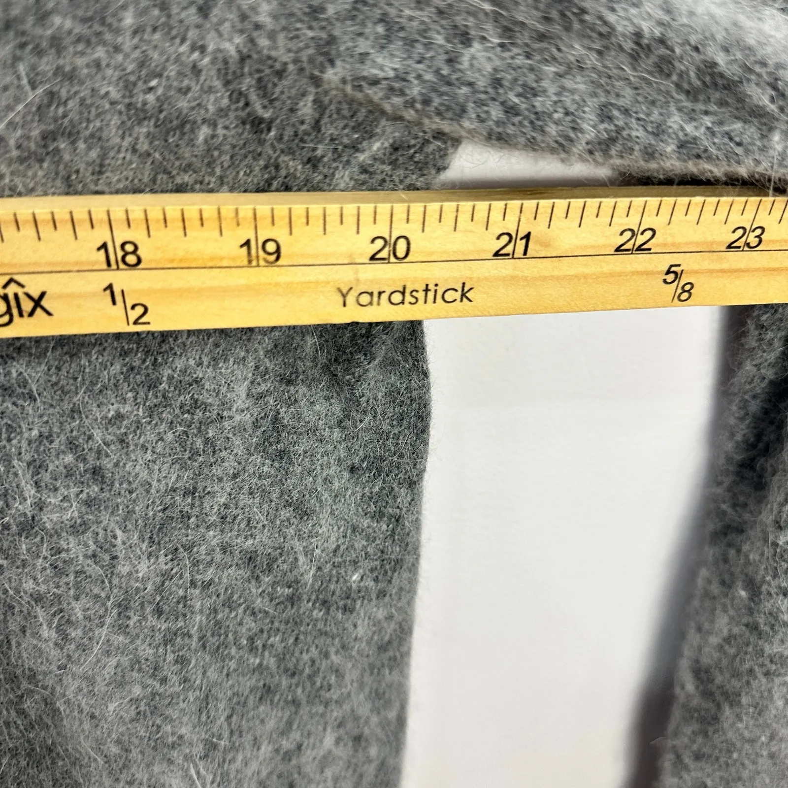 Halogen Bolero Cardigan M Gray Angora Blend Soft Girl Cozy Minimalist Layering - Image 7