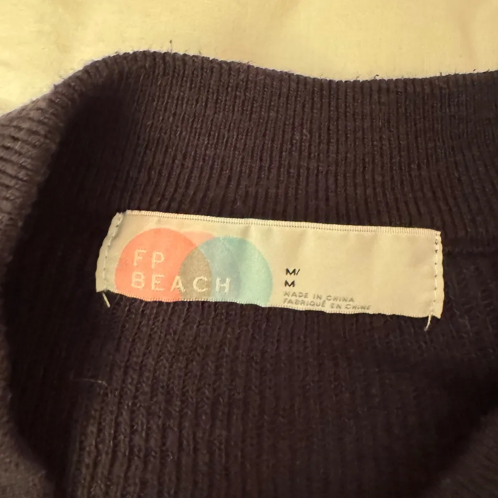 Free People “Malibu Solid Surf Set” — Black - Image 6