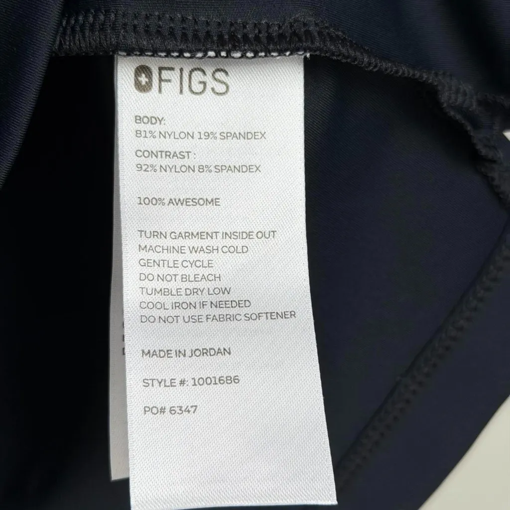 Figs Sona FORMx Slim V-Neck Scrub Top in Navy, Size Large - Image 11