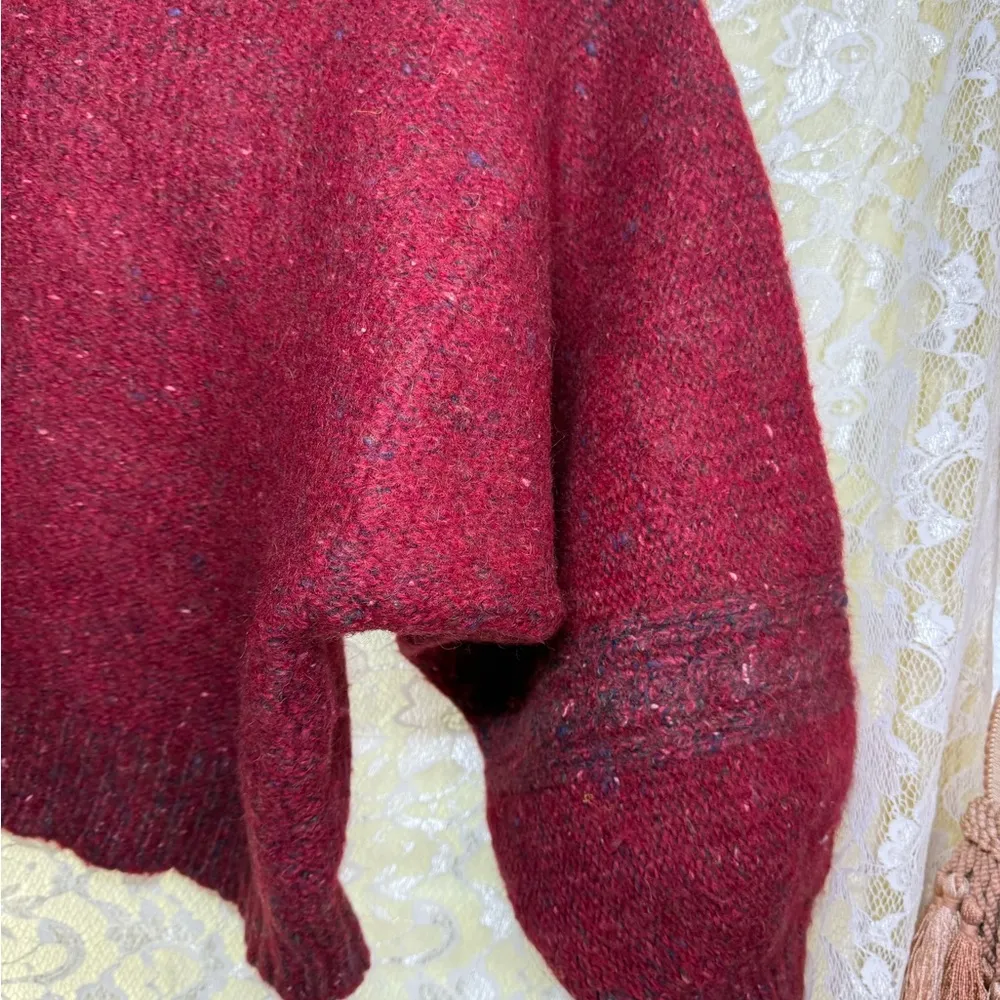 Women's vintage Givenchy Red wool Sweater small - Image 10