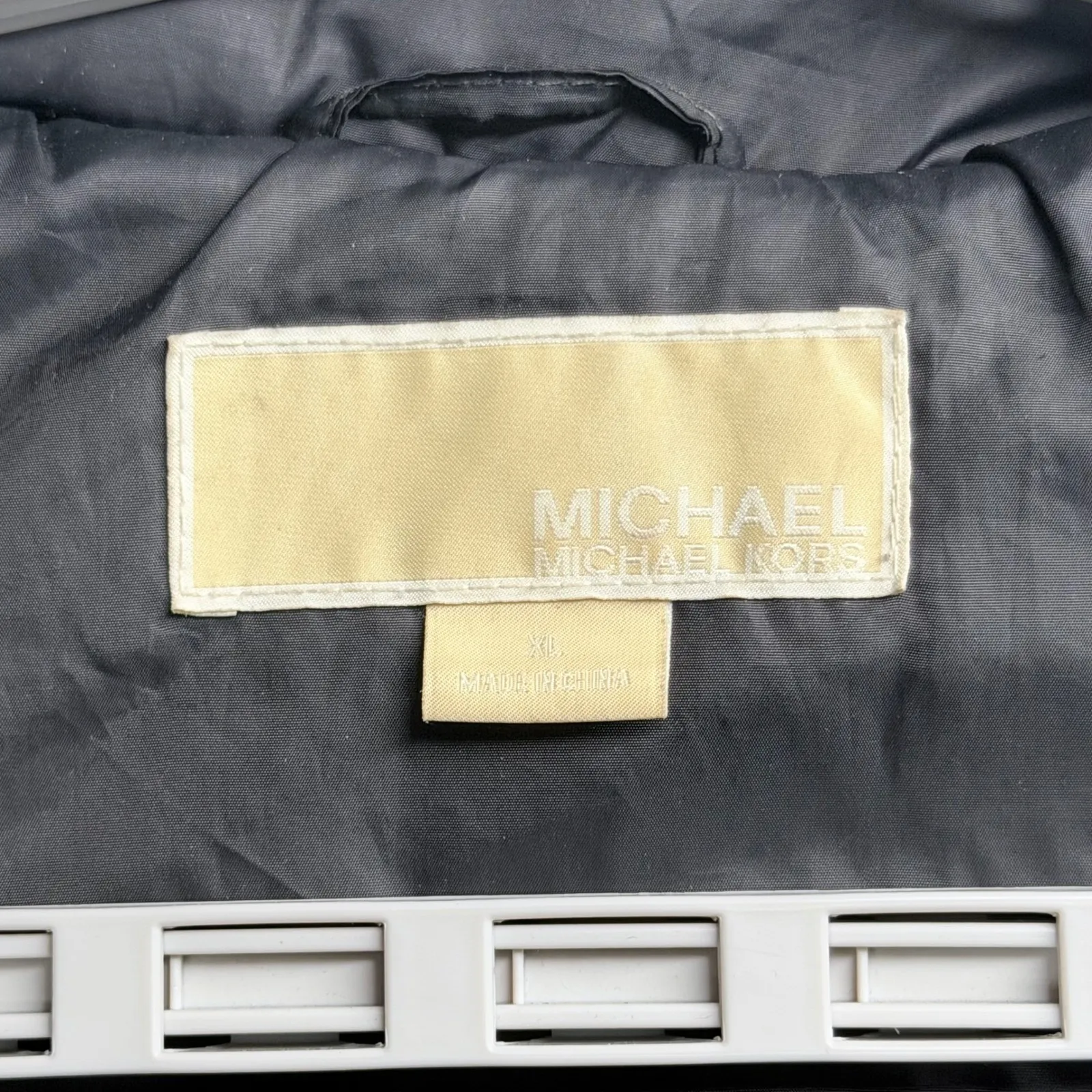 Michael Kors Womens Long Puffer Coat Hooded Winter Chic Classic Luxe Urban Style - Image 7