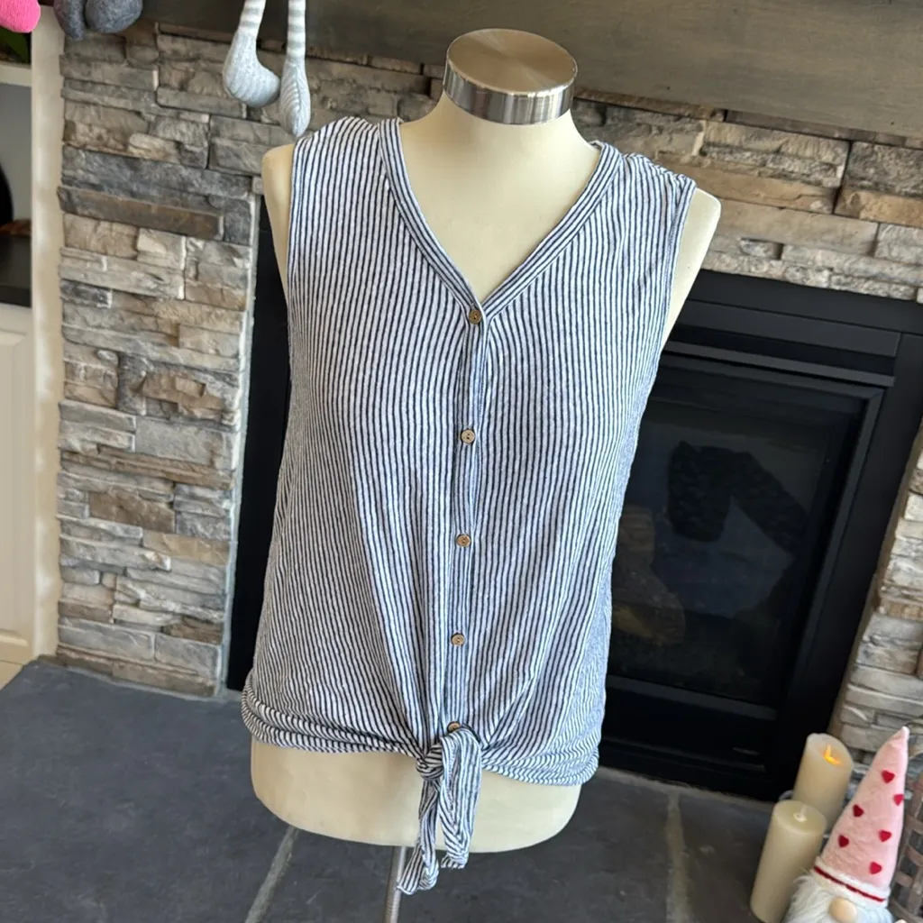 Rachel Zoe linen button tie front sleeveless top - Image 9