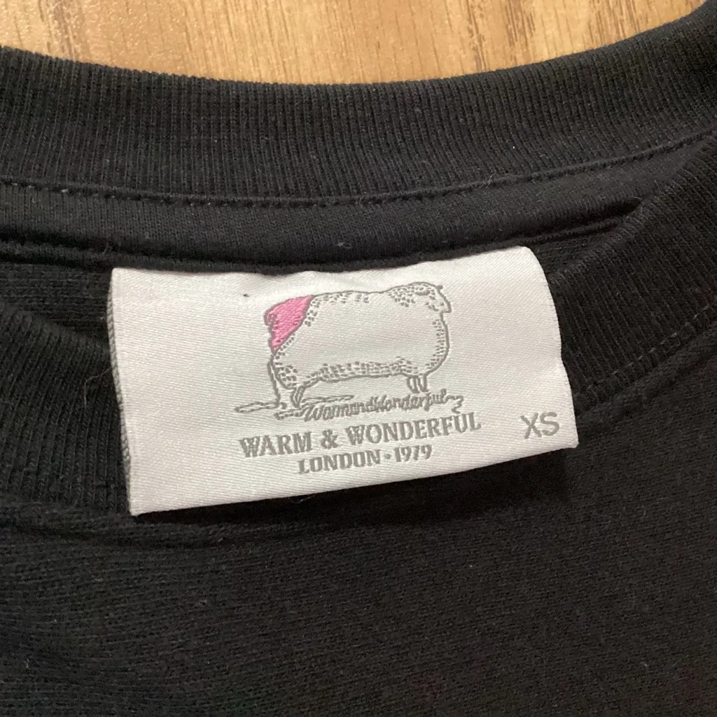 Warm & Wonderful London Sheep Cropped Crewneck Sweatshirt Size XS Black - Image 4