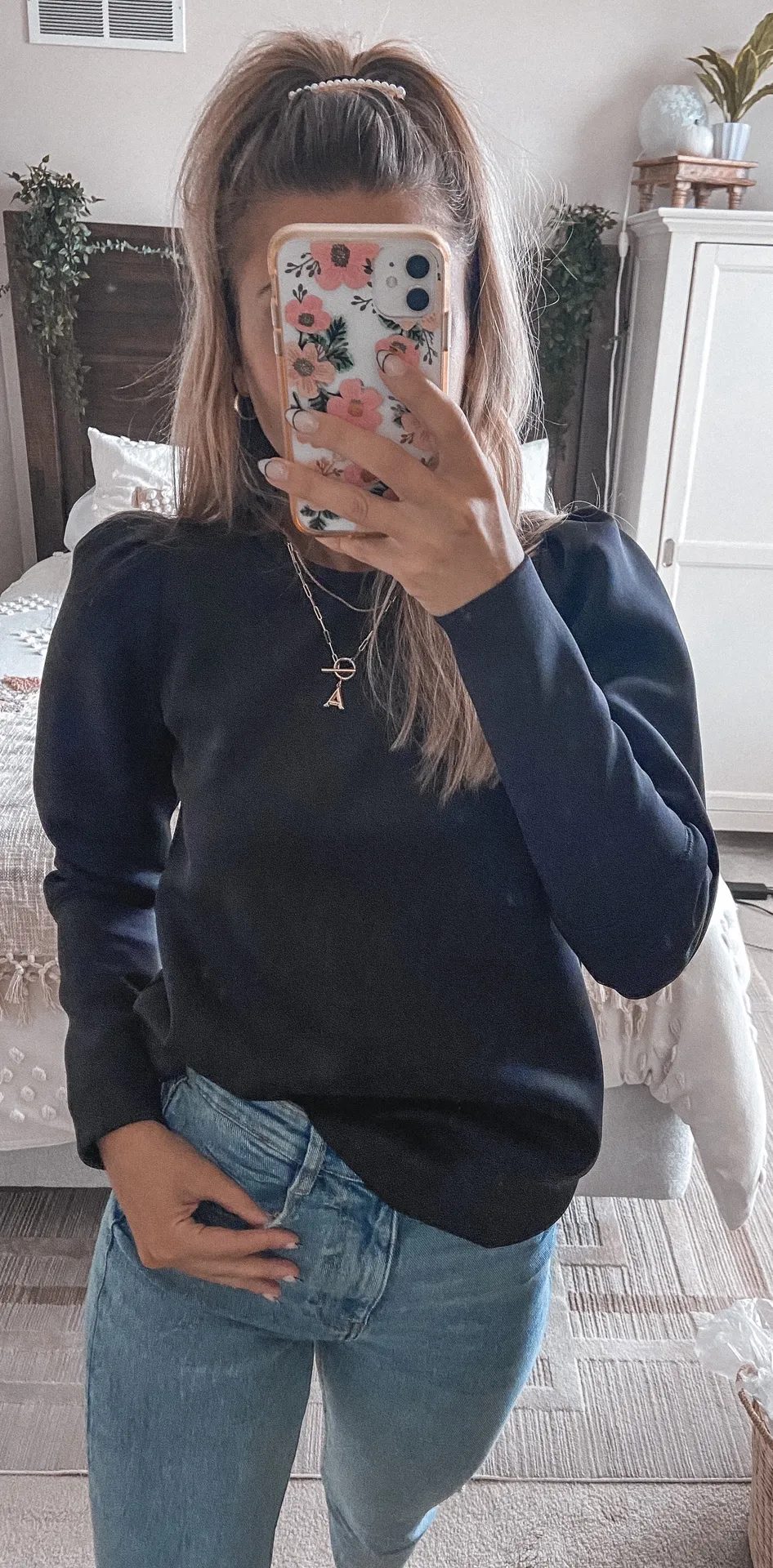 Stella & Dot Black Puff Sleeve Crewneck - Image 4