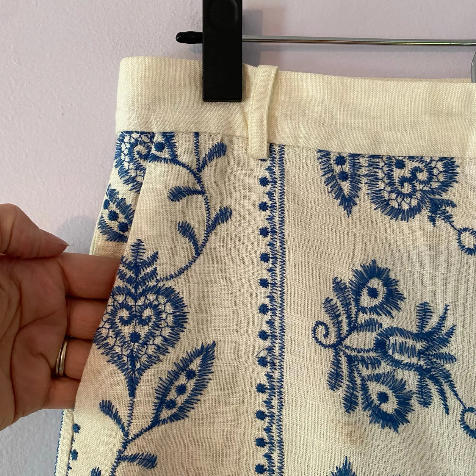 Zara Cream Blue Embroidered Viscose Linen Blend Wide Leg Pants Women size Medium - Image 4