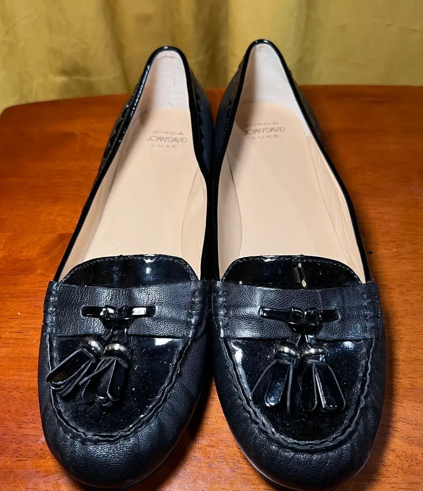 Circa Joan & David Black Patent Leather Tassel Loafers Classic Flat Shoes - Image 1