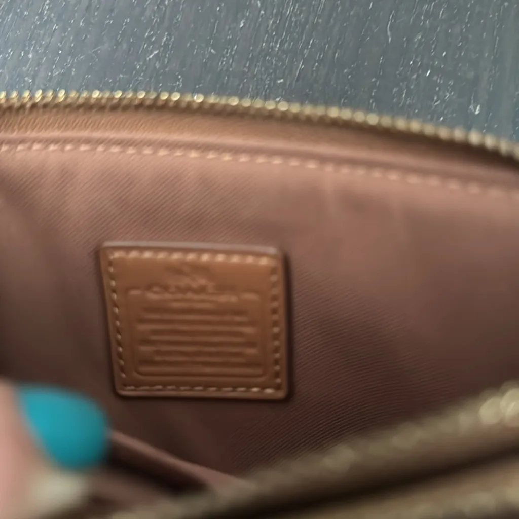 Coach pebbled leather double zip wallet (not clutch) - Image 5