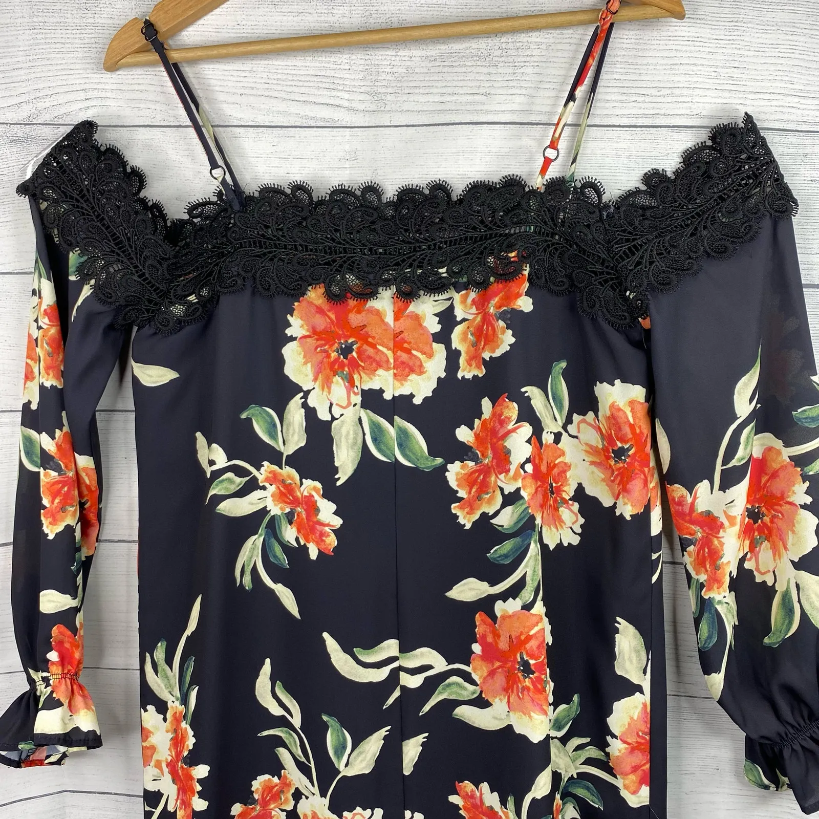 Eight Sixty Revolve Whispering Floral Black Off Shoulder Lace Dress Size Small - Image 8