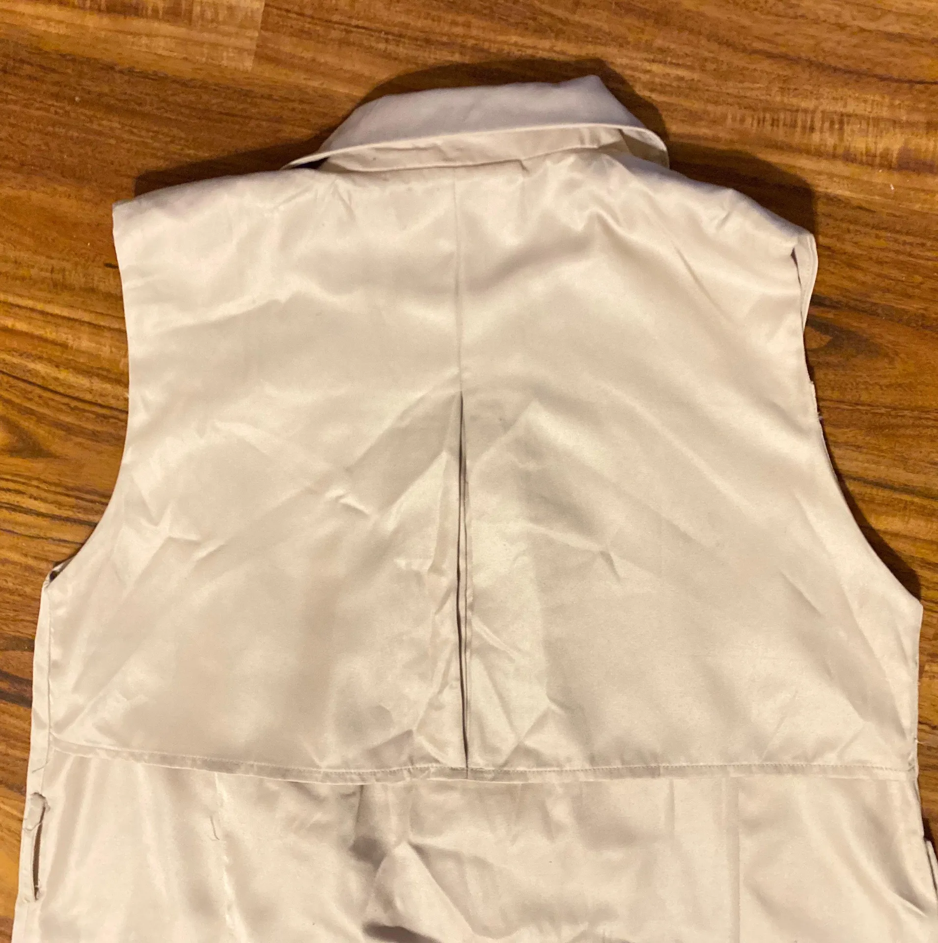 TEA N CUP LOS ANGELES DOUBLE BREAST COLAR KHAKI SLEEVELESS SHIRT DRS L - Image 4