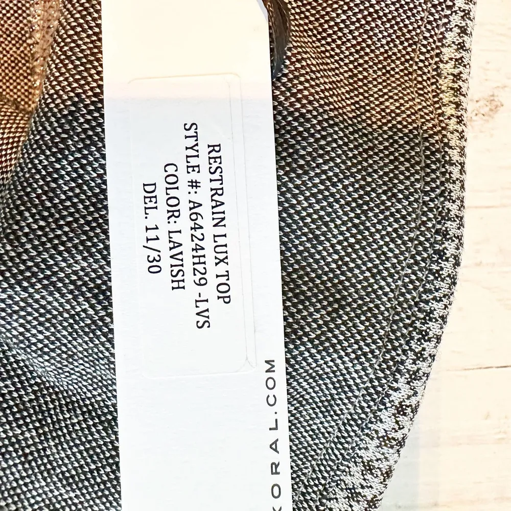 Koral Restrain Lux Off Shoulder Long Sleeve Crop Top Size Small Lavish - Image 4