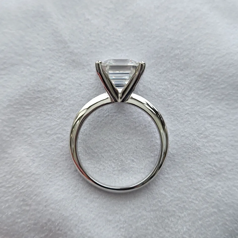 5.5ct Assher Moissanite Solitaire Ring. Size 9 - Image 5