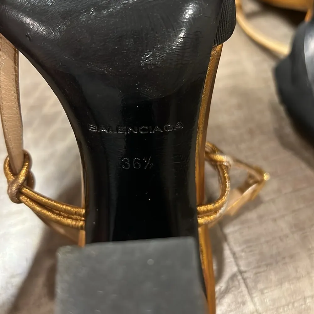 Balenciaga women’s gently used black and gold strappy sandals - Image 9