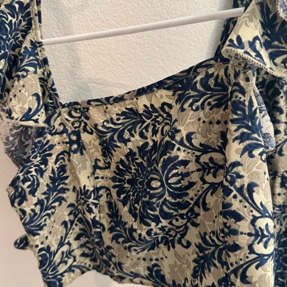 Floral Blue and Cream Women's Set - Image 8