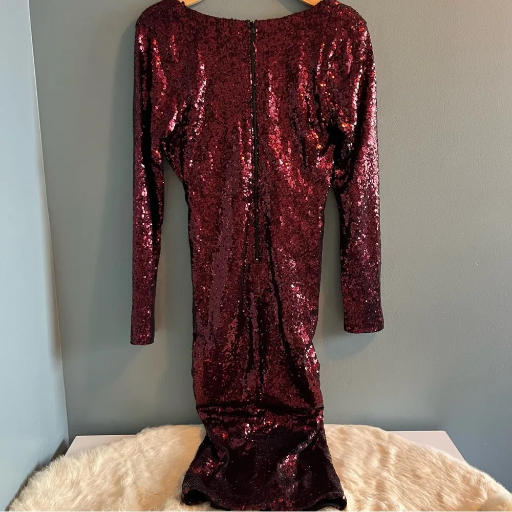 Windsor Braelynn Formal Sequin Burgundy Dress - Image 8
