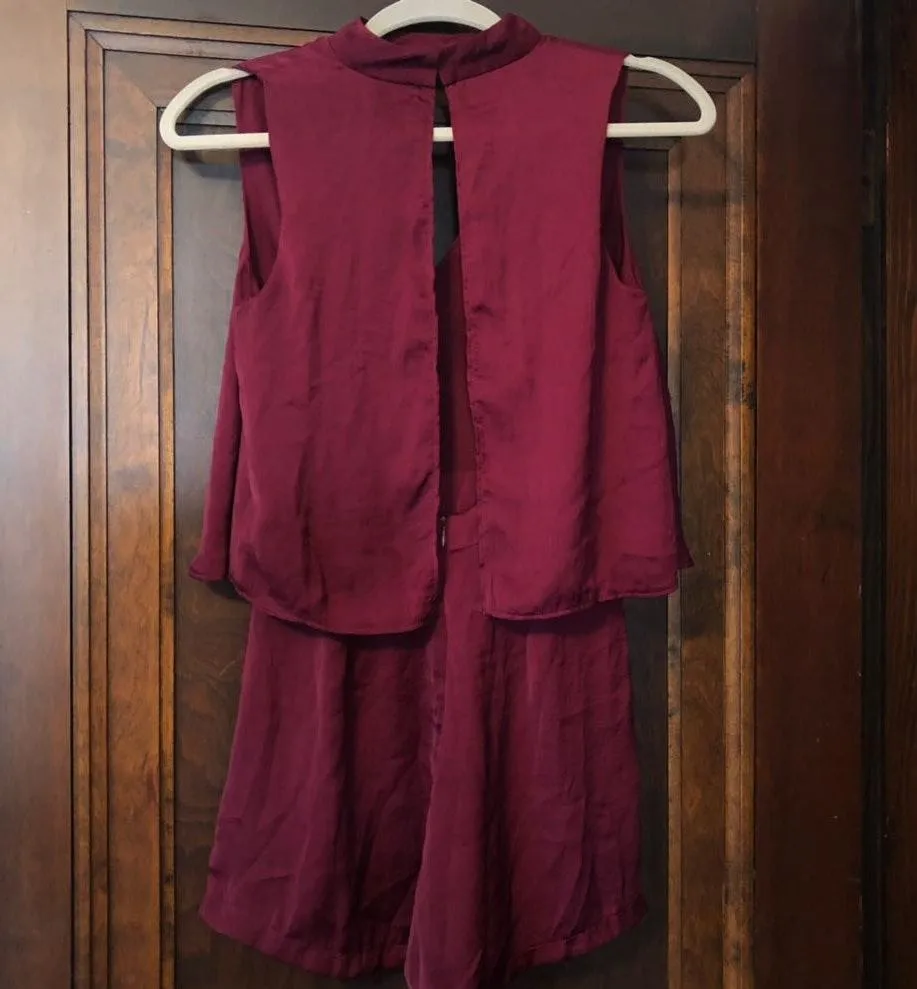 Burgundy Open Back Romper - Image 2