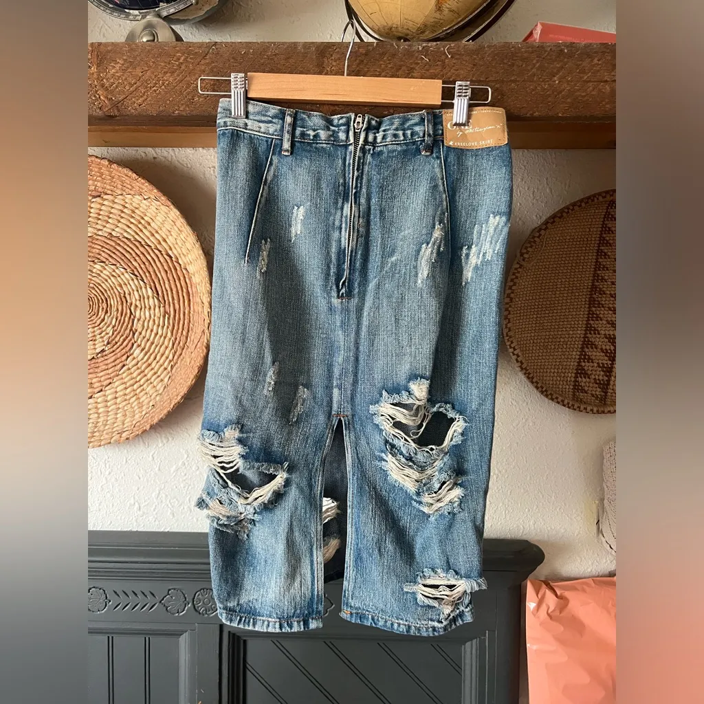 One Teaspoon Free Love High Rise Distressed‎ Denim Pencil Straight Skirt Size 26 - Image 3