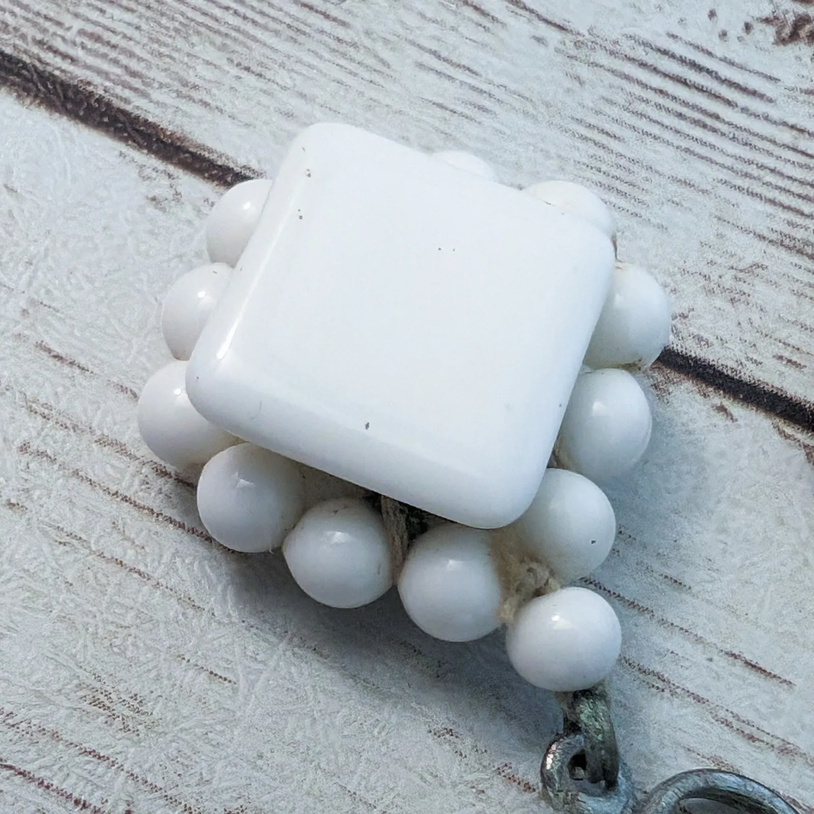 Vintage Screw On Earrings - Image 3