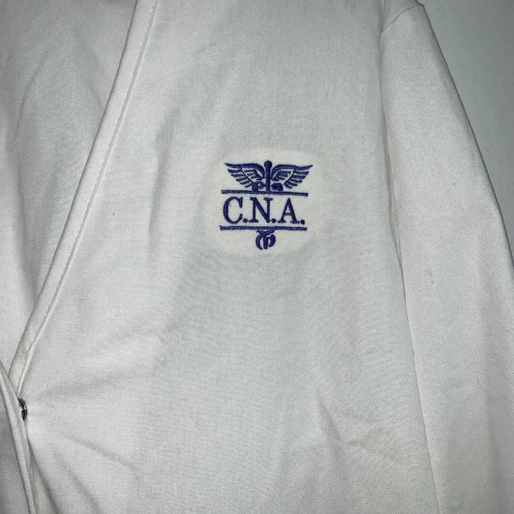 CNA Womens Nurse Betty Embroidered Medical Shirt Scrub Top White Costume M DIY Size M - Image 3