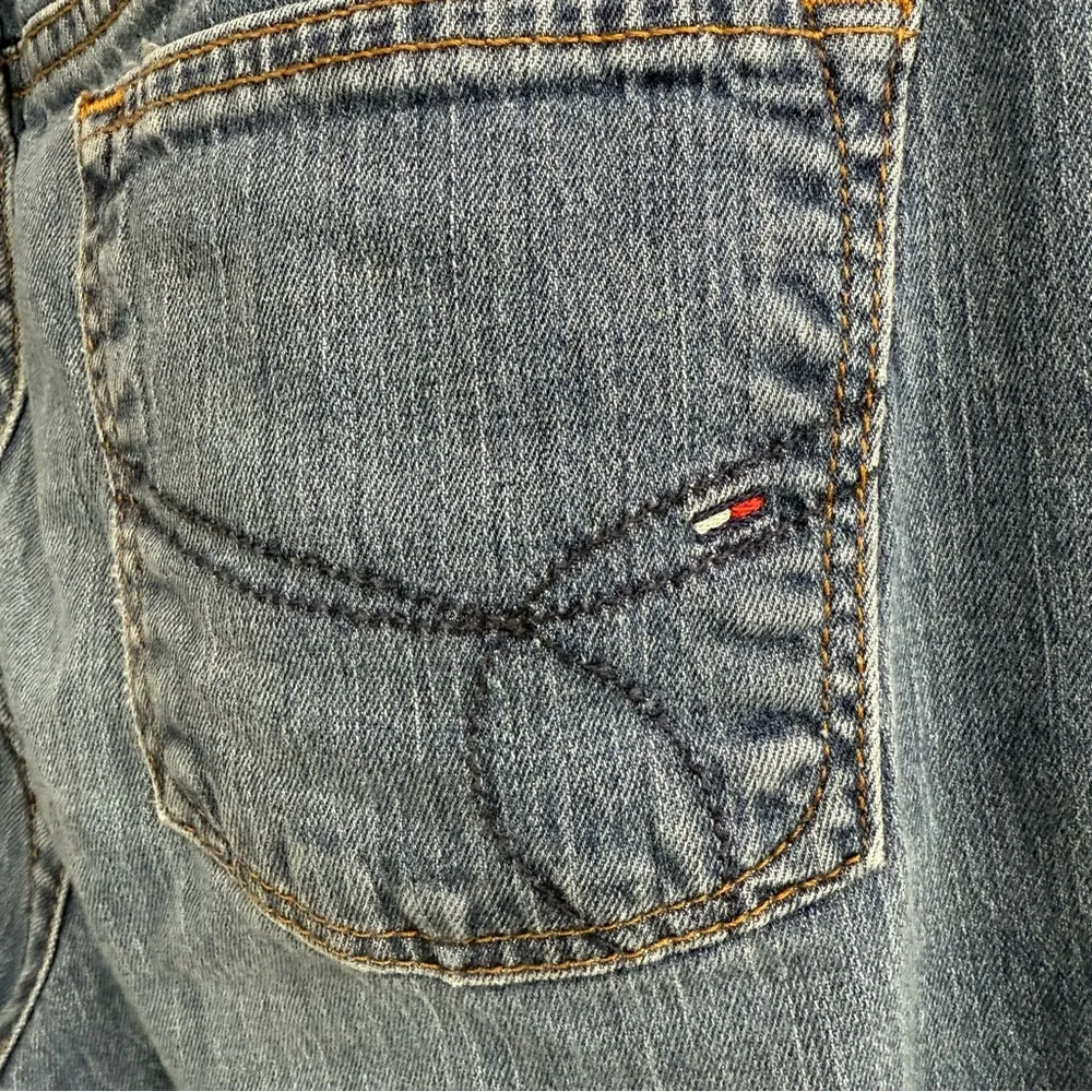 Boyfriend Women's Jeans 34 x 28 Midrise Bootcut - Image 3