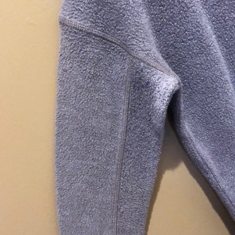 American Eagle Outfitters Soft Sweatshirt in XS - Image 3