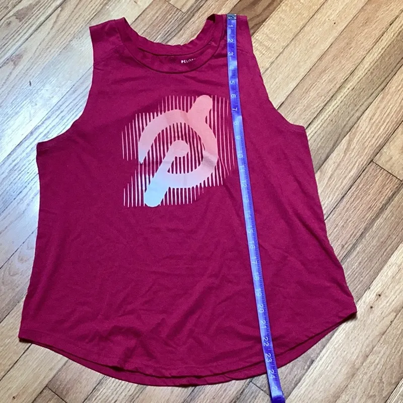 Peloton Peleton Studio Side Slit Muscle Tank - Size medium - Image 7