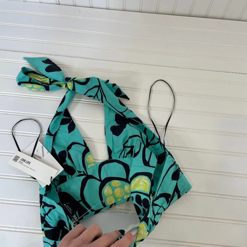 Zara Women’s 80s Halter Crop Top & Distressed Cut off Denim Shorts Bundle Size S - Image 6