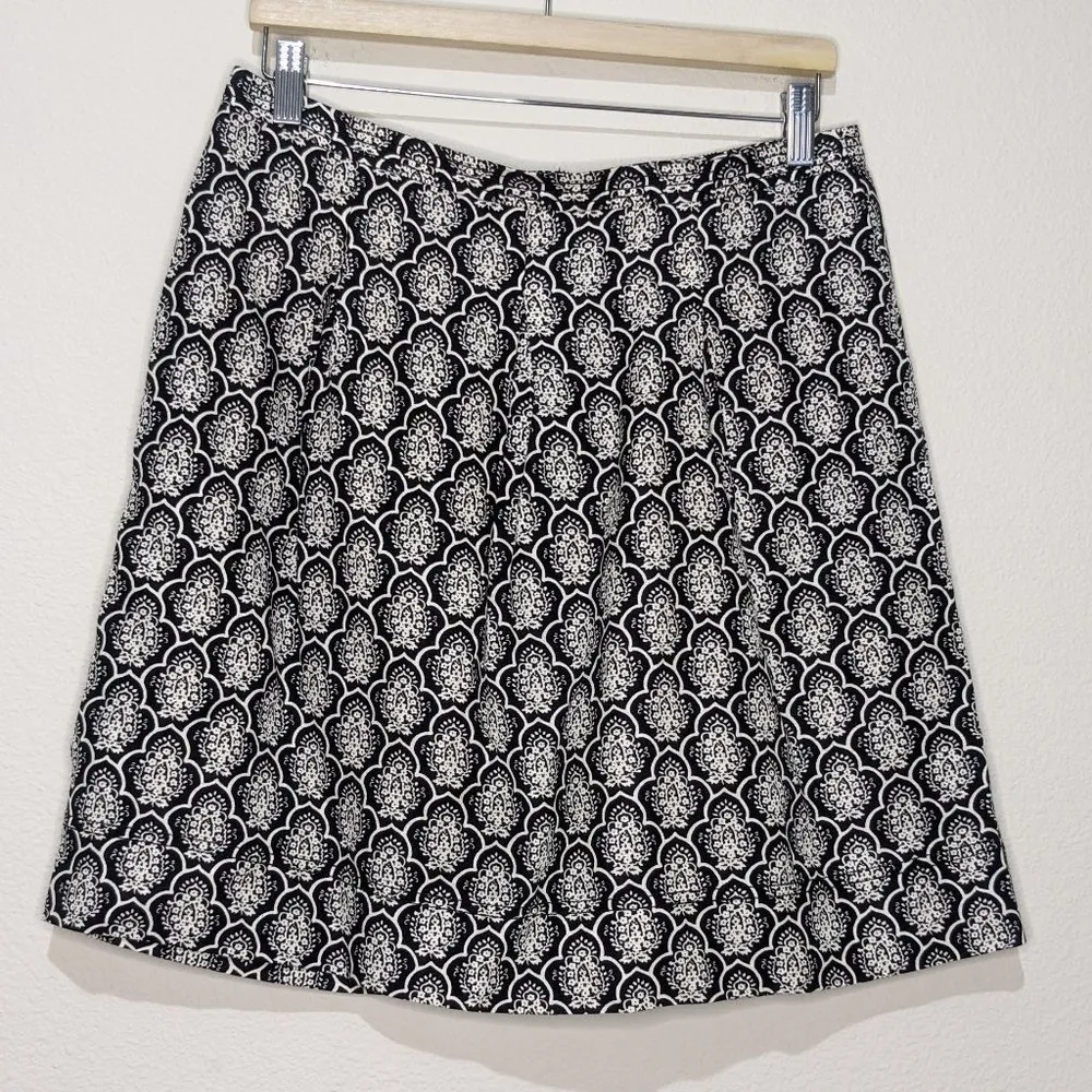 LOFT  Brocade Linen Skirt‎ Womens Size 8 Pleated Print Mini Black - Image 5