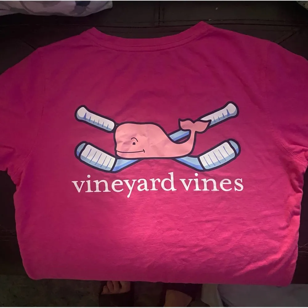 COPY - Vineyard vines tshirt NWOT - Image 3