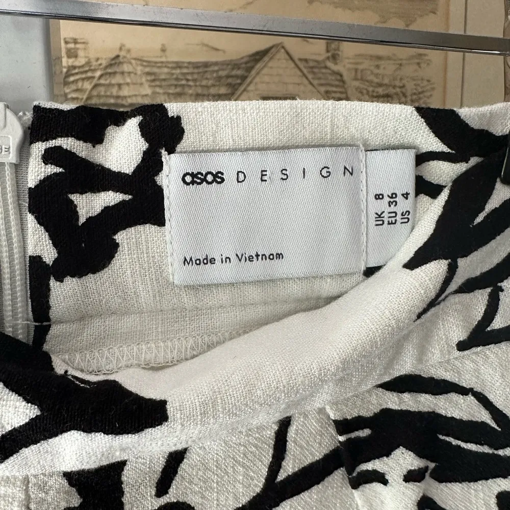 ASOS Black and White Floral High Waist Shorts - Image 4