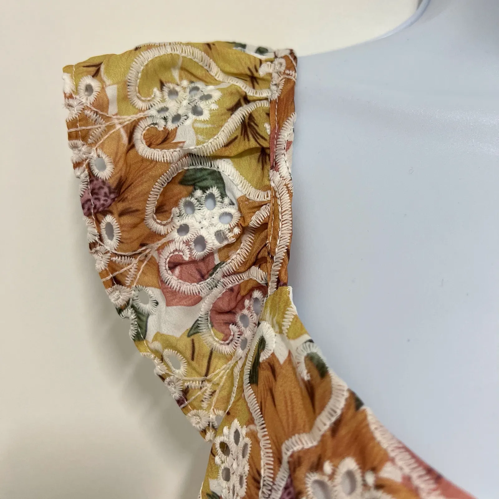 En Saison Presley Midi Dress Tiered Skirt Floral Embroidered M Ruffle Cottage Green Size M - Image 7