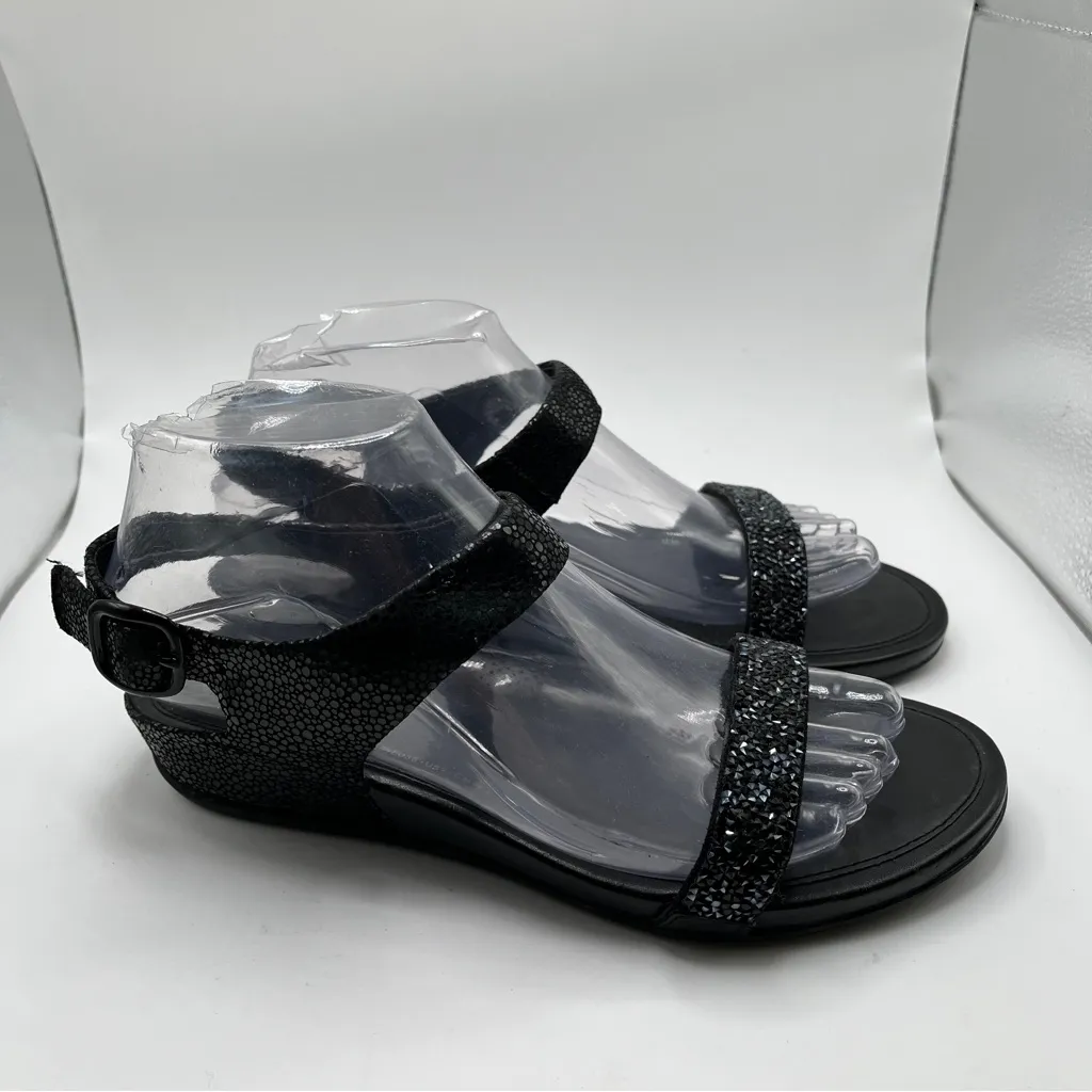 EUC FITFLOP Black Bling Sparkle 7 Ankle Strap Buckle Comfort Flats Banda Roxy - Image 4