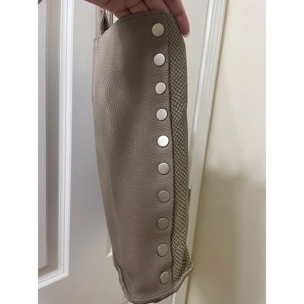 Hammitt Oliver Tote style gray  color two different touch soft leather - Image 6