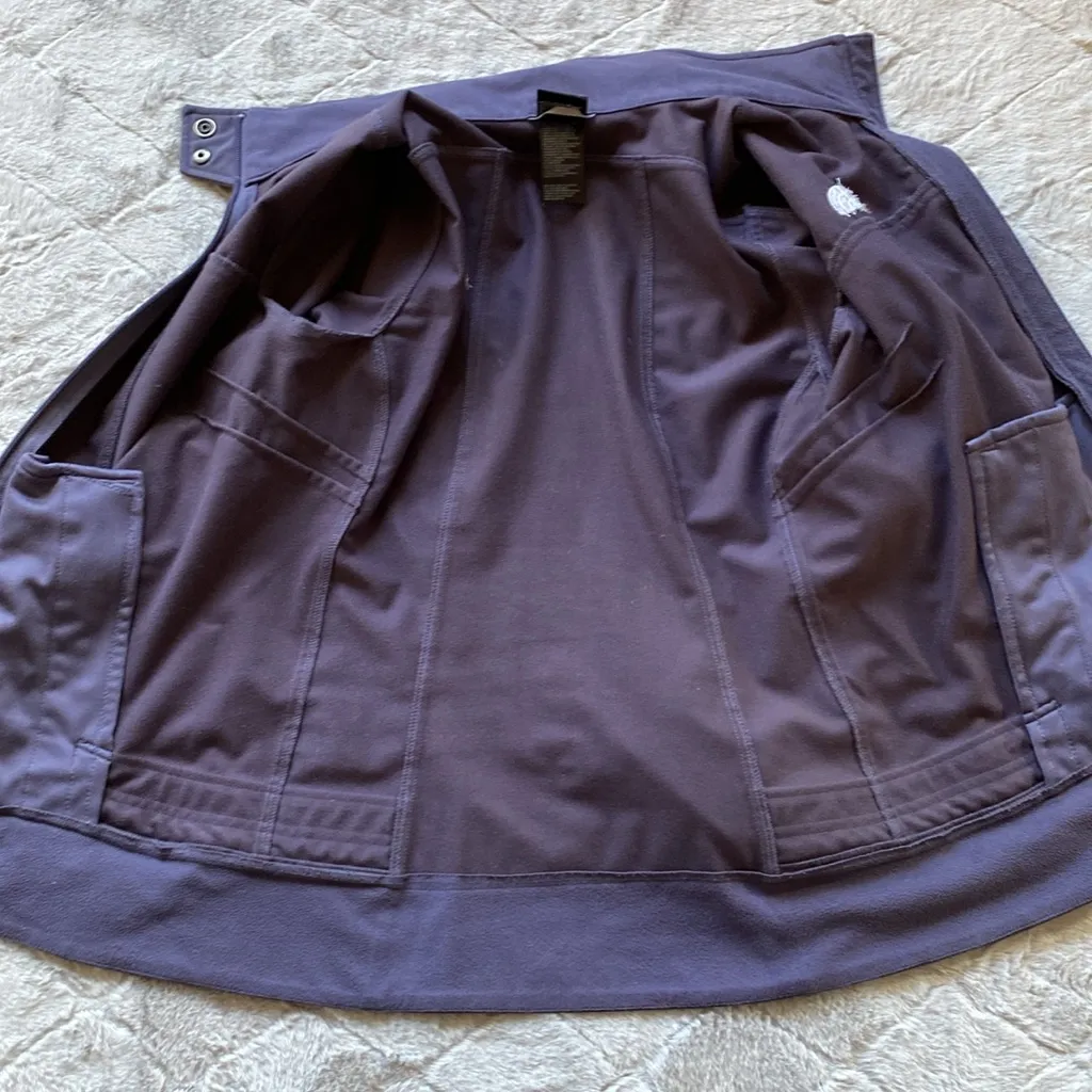 North Face Lightweight Mock Neck Full Zip Jacket - Image 8