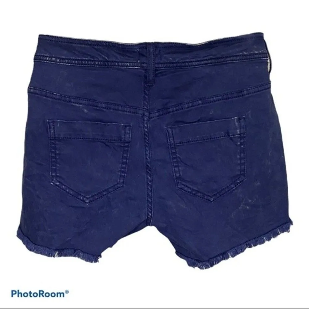 True Craft Blue Distressed Cutoff Shorts Size 3 - Image 2