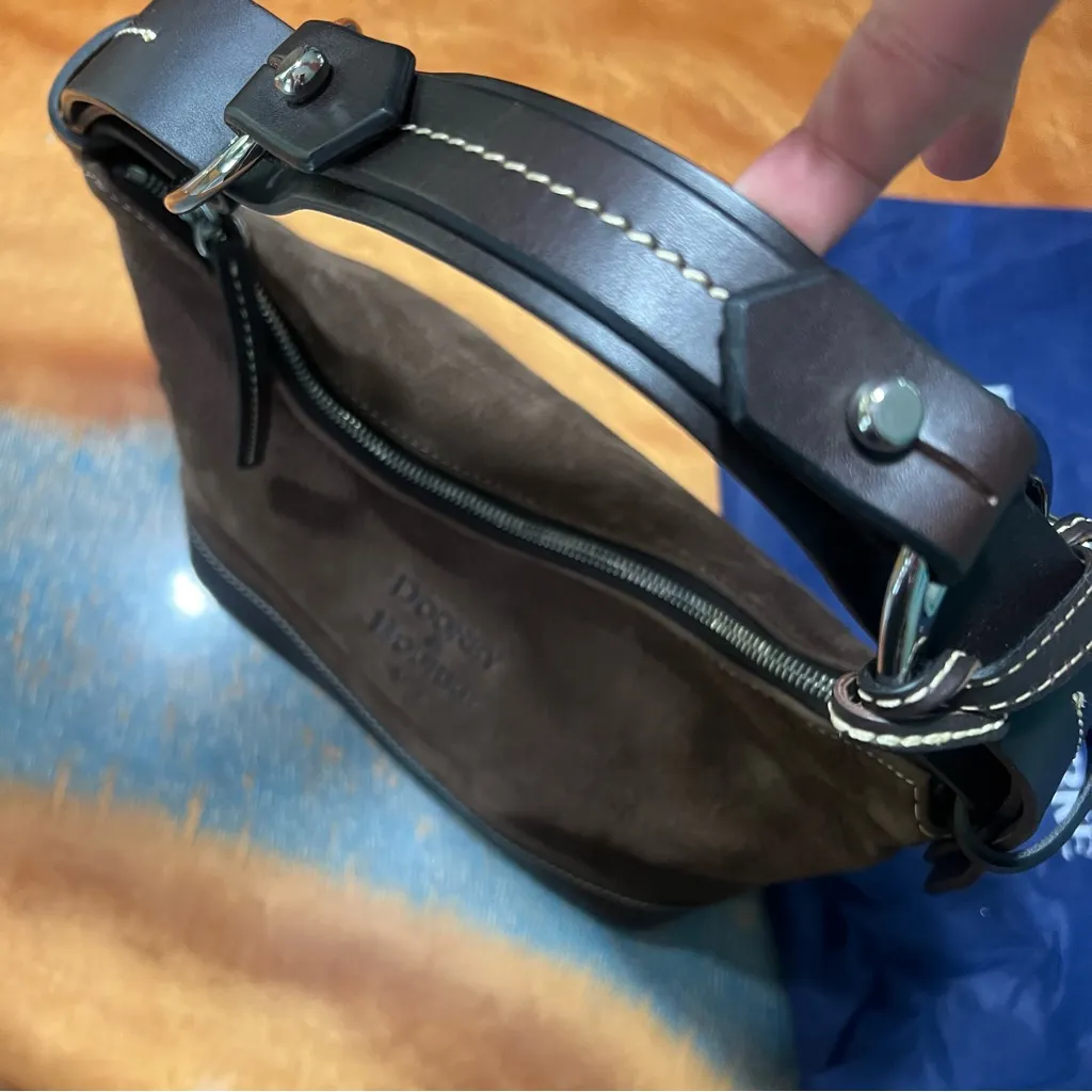 Dooney & Bourke Brown Leather and Suede Slouch Bag vintage - Image 4